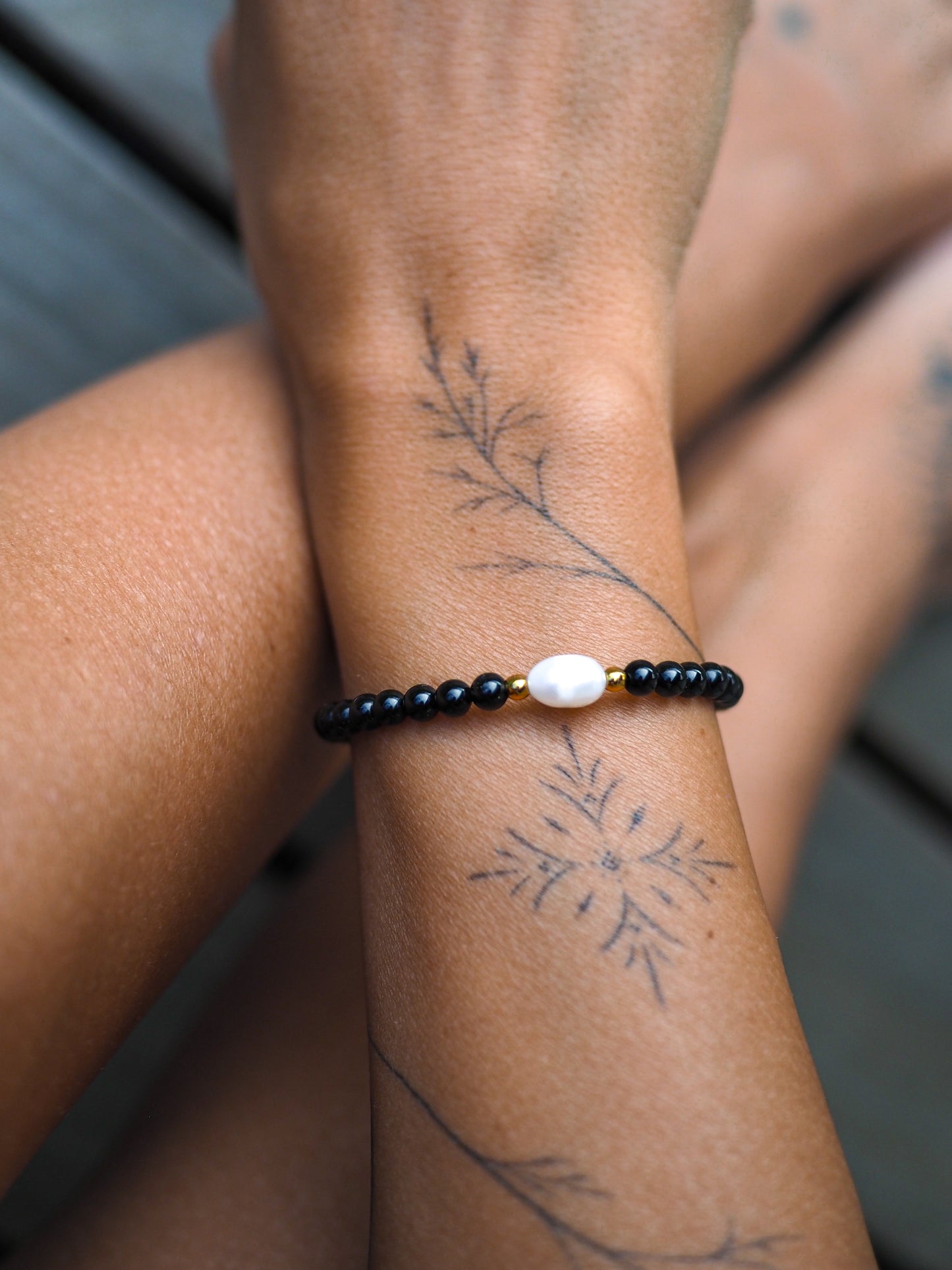 MIDNIGHT DREAM ~ turmalino ir perlo apyrankė