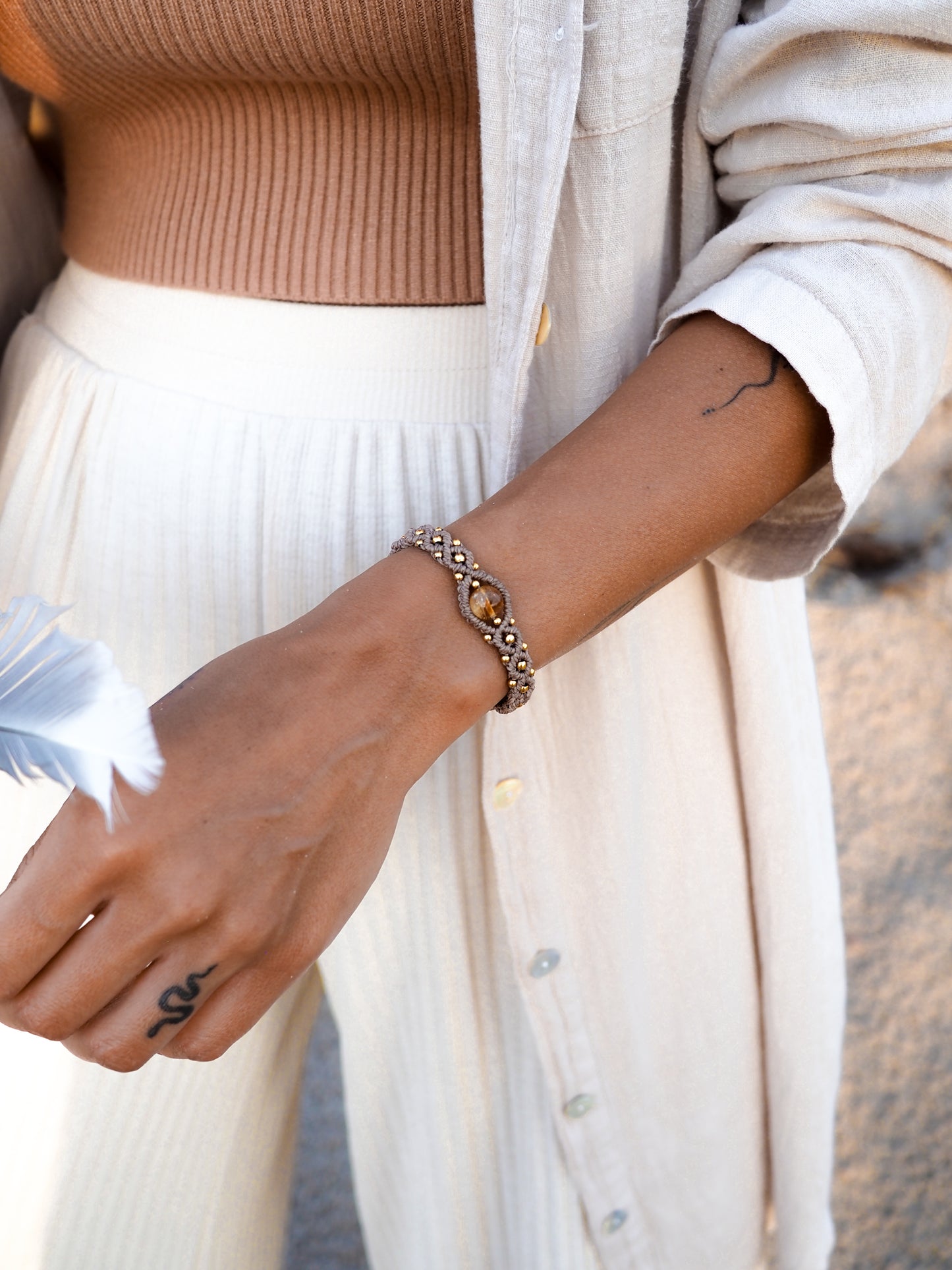 Spalvinga apyranke vasarai. Ranku darbo boho papuosalai. Apyranke boho. Moteriski papuosalai vasarai.