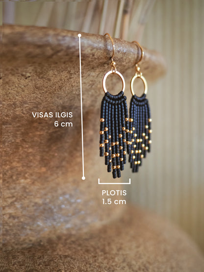 NIGHT WITH DREAMS ~ juodi boho auskarai