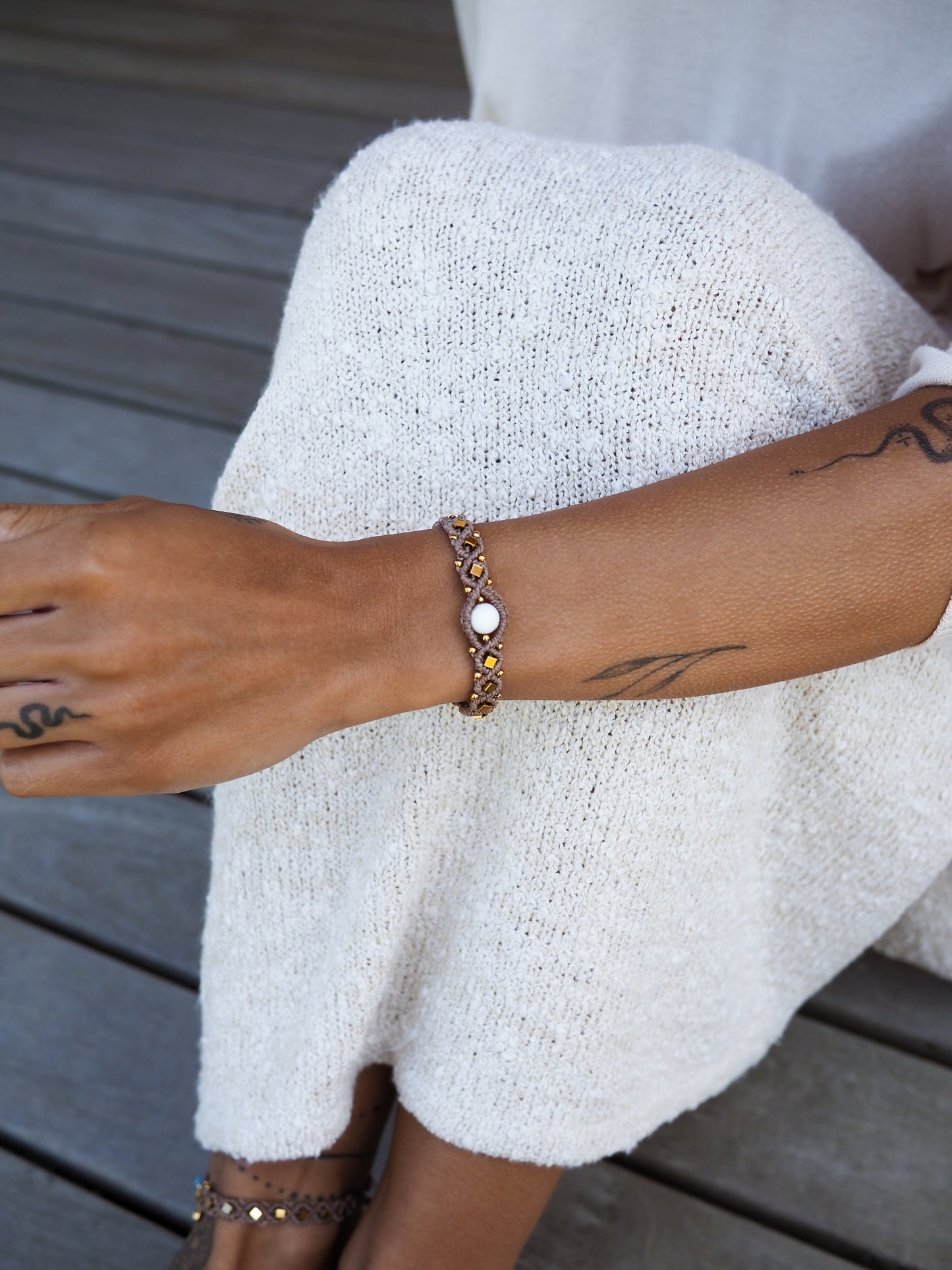 Prabangios apyrankes moteriai vasarai kelionems