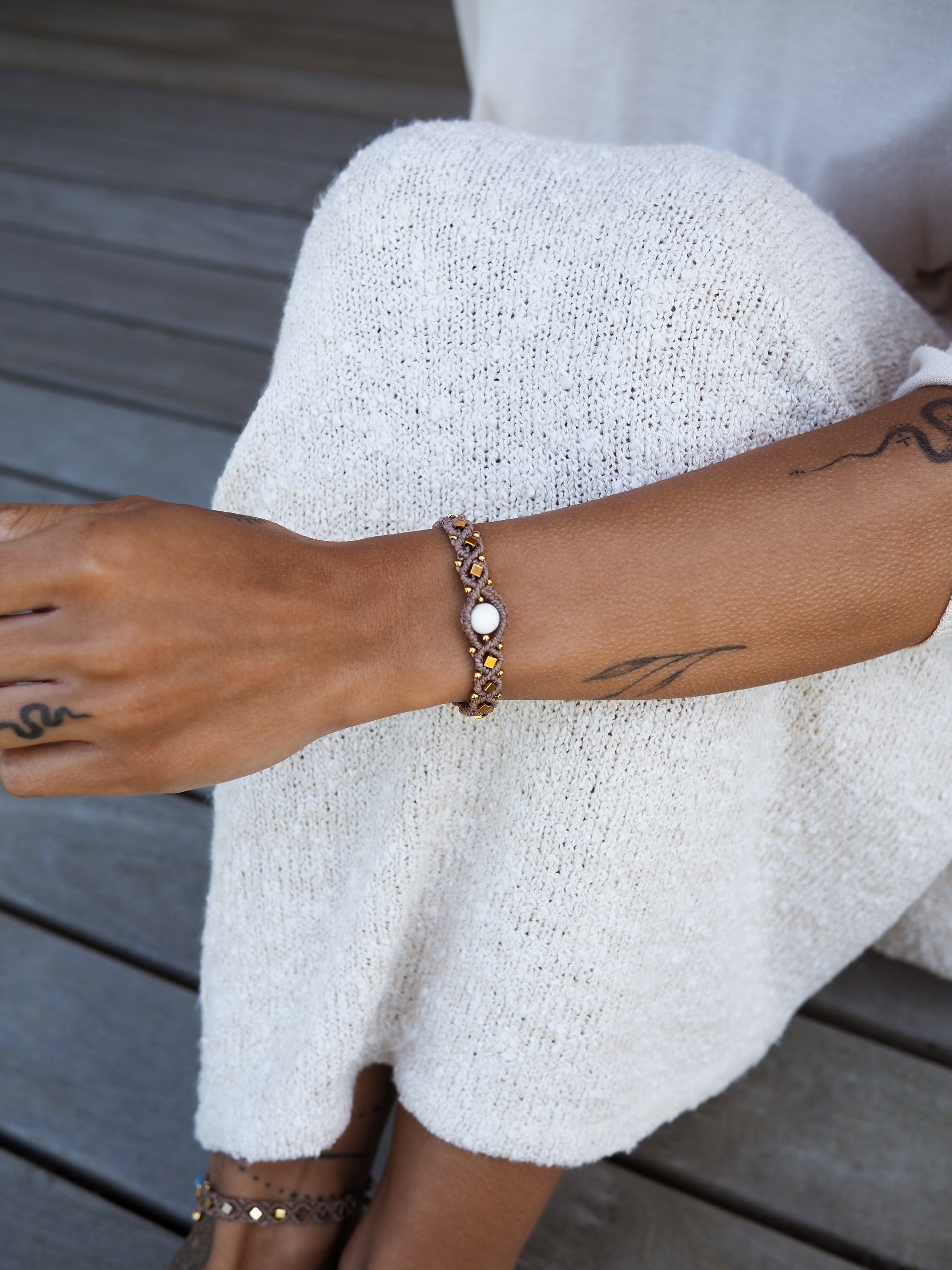 Prabangios apyrankes moteriai vasarai kelionems