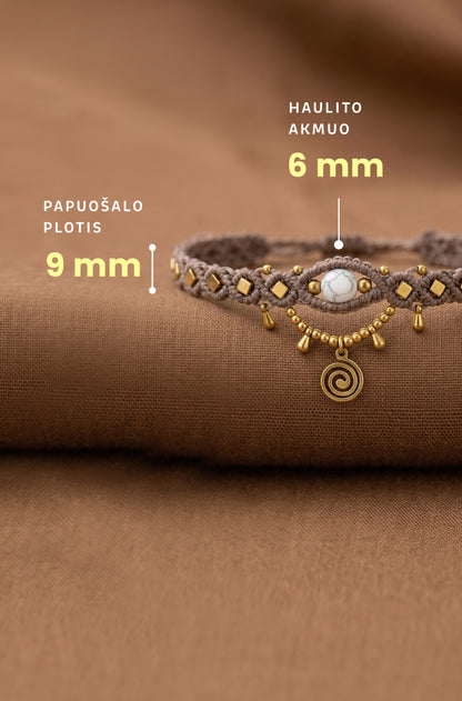 Boho kojos papuosalas su spirale ir kristalais.