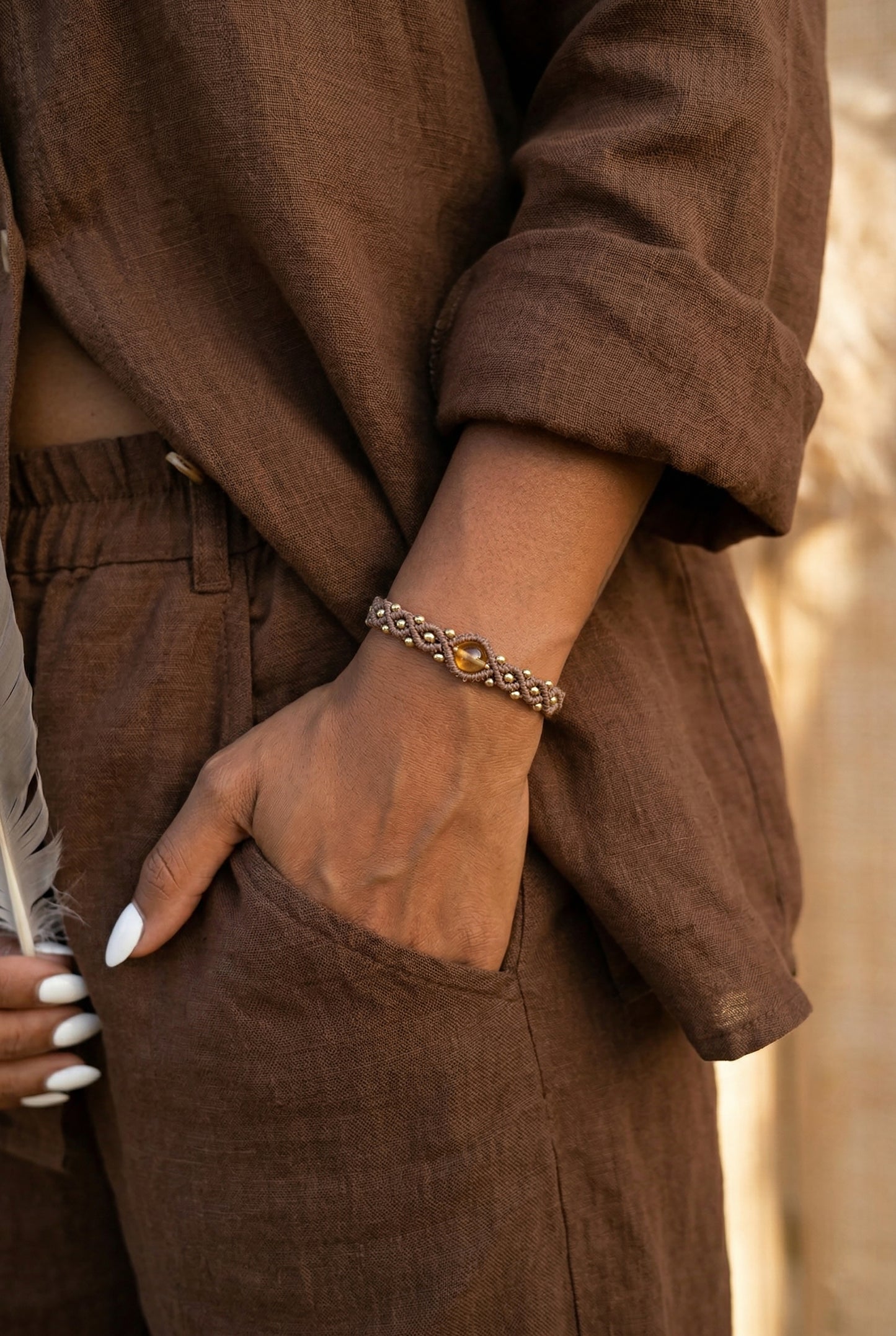 Bohemiska apyranke moterims - BOHO. Rudos virveles apyranke 