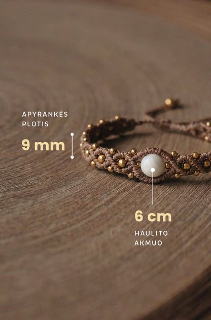 Roda macrame stilinga apyranke moterims.