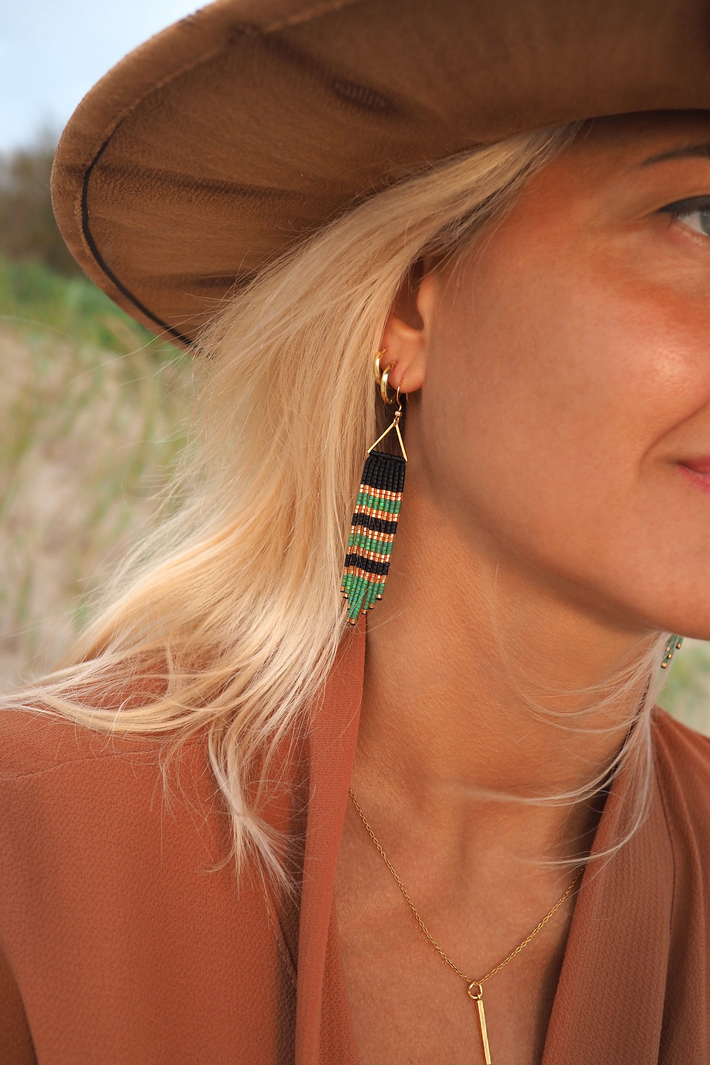 CAIRO NIGHT ~ juodi žali boho auskarai