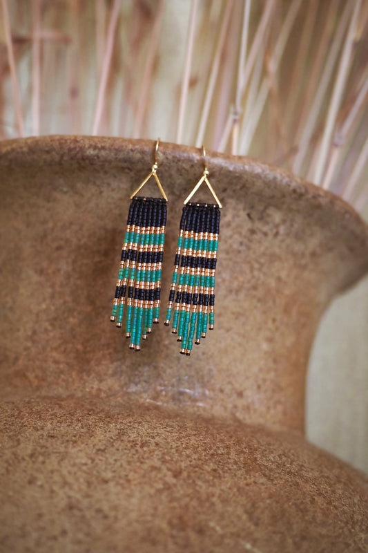 CAIRO NIGHT ~ juodi žali boho auskarai