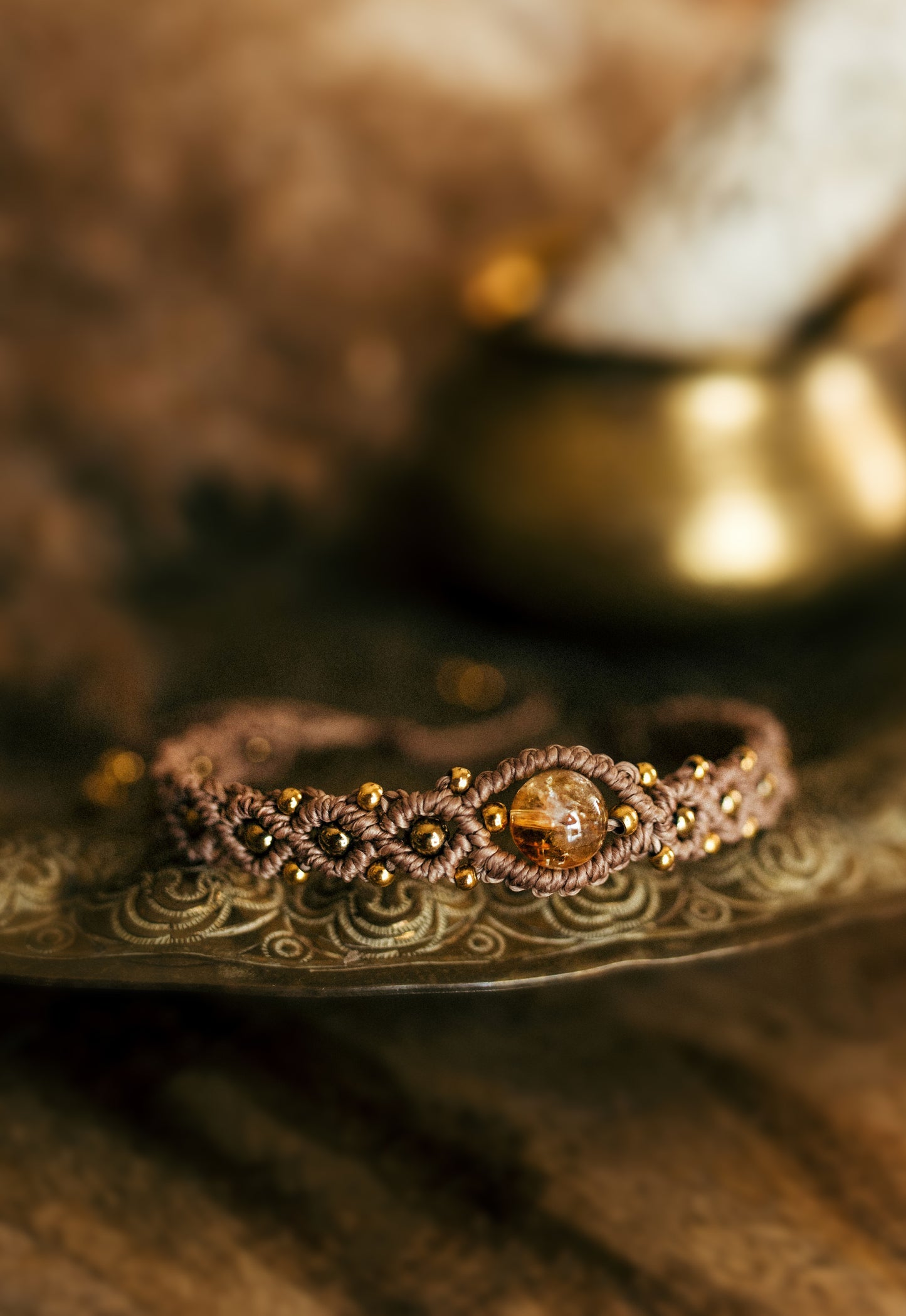 Bohemiska apyranke moterims. Boho papuosalai. Papuosalai vasarai. Gypsy apyranke. Ranku darbo papuosalai sukurta Lietuvoje.