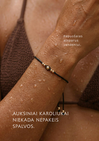 Unikali apyranke moterims su juodos spalvos.